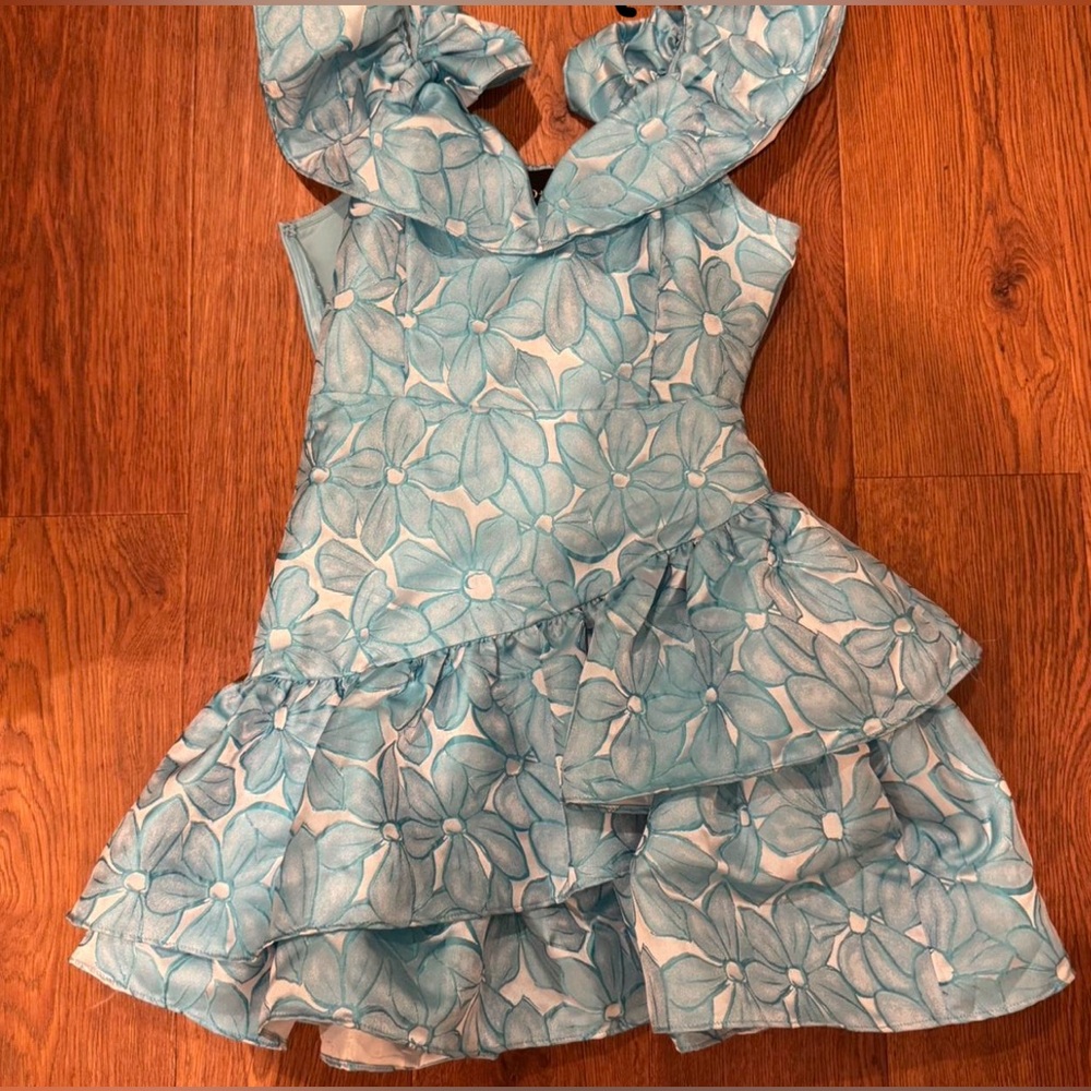 DO+BE blue flower ruffle mini dress